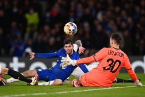 开云-包含里尔内部会议纪要流出：转会期手感冰凉，欧冠使命明确，赛程密集仍需轮换的词条